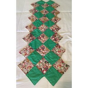 Vintage Patchwork Handmade Quilted Table Runner Aqua‎ Flowers Diamonds